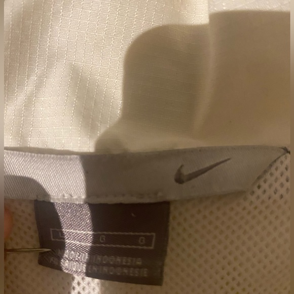 Vintage Nike Windbreaker - Picture 6 of 6